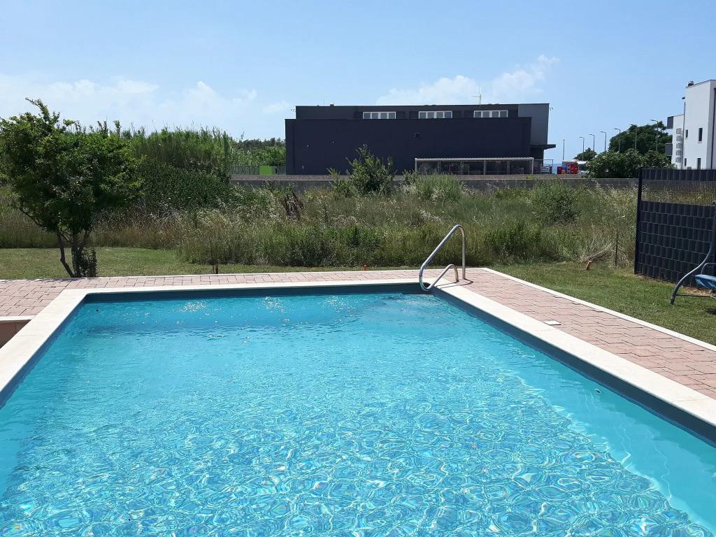 Apartment in Privlaka near Sandy Beaches