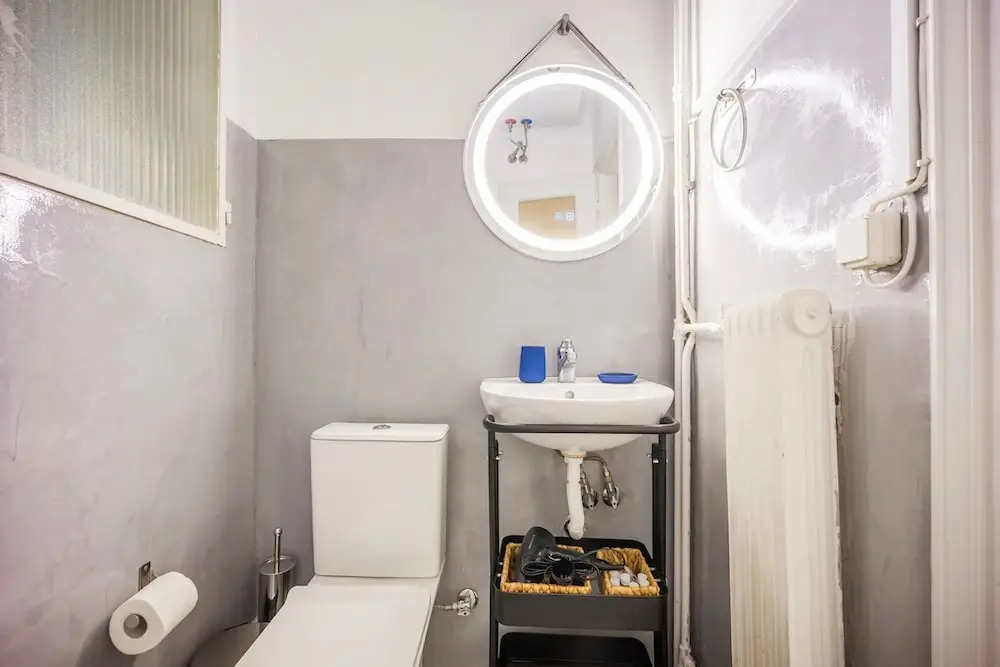 Sunny Cozy 3bd apt Just a min Away to Acropolis