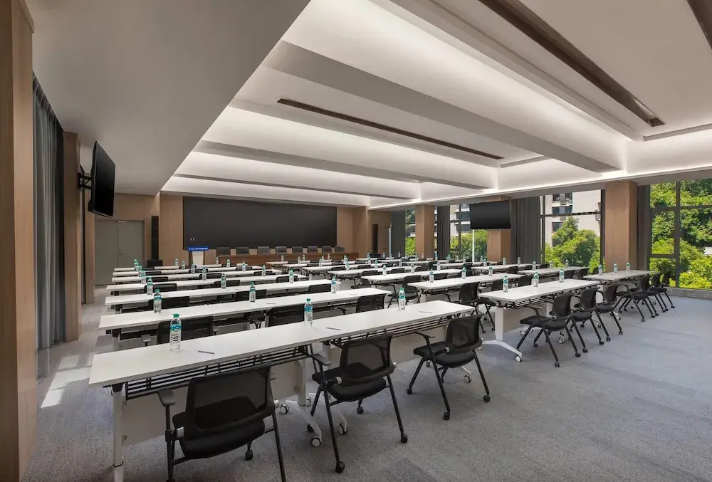 Ramada Encore by Wyndham Wuhan University of Technology Jiedaokou