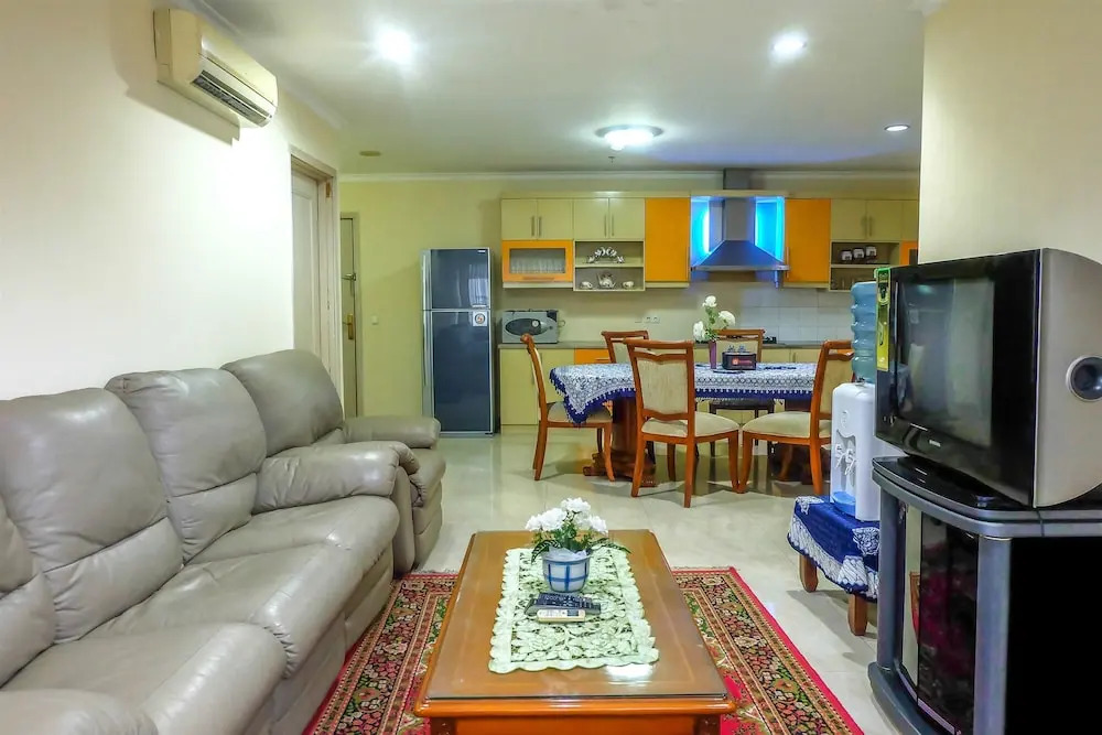 Best Spacious Apartment Permata Senayan