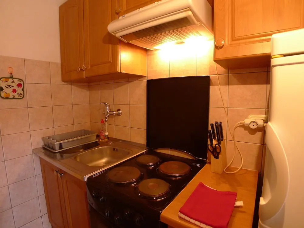 Apartment for two Persons With Swimming Pool Near the Beach