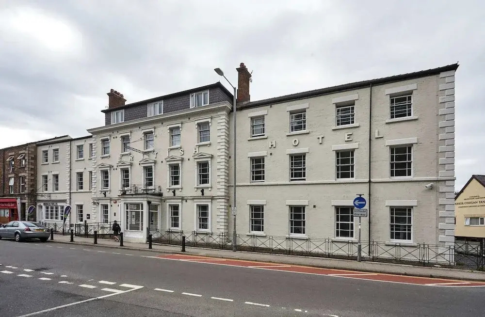 iQ Ty Willis House in Bangor 3 Min Walk to Bangor Station