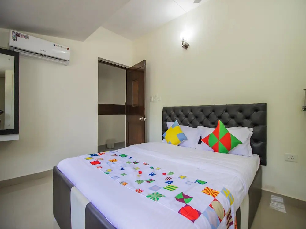 OYO 13014 Home Scenic View Studio Dona Paula Beach