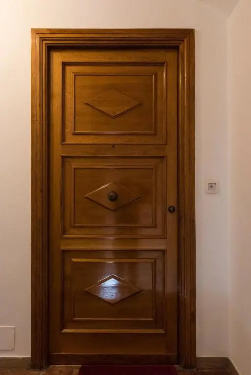Anthyllis Apartment