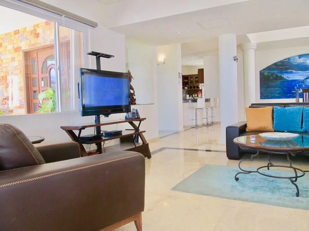 Casa Grande by Playa Paradise