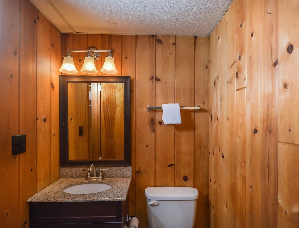 Nestled Hideaway 3 Bedroom House