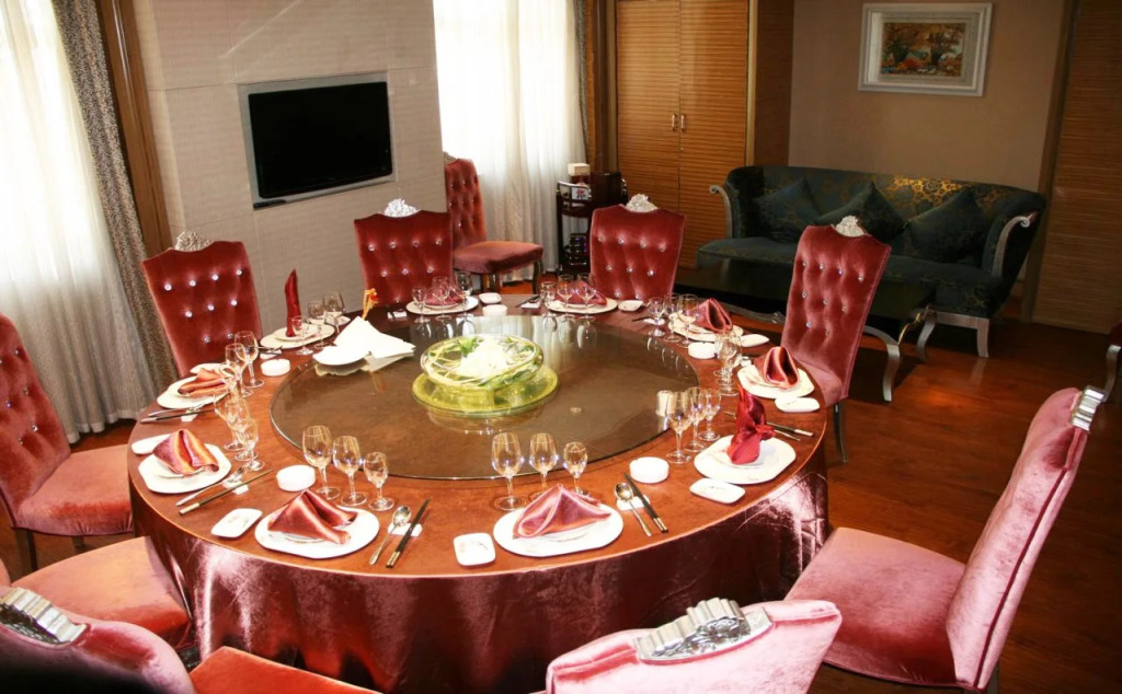 Beijing Sky House Business Hotel (formerly Beijing Century Hong Kong Hotel)