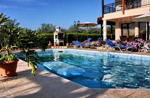 Villa Paradise
