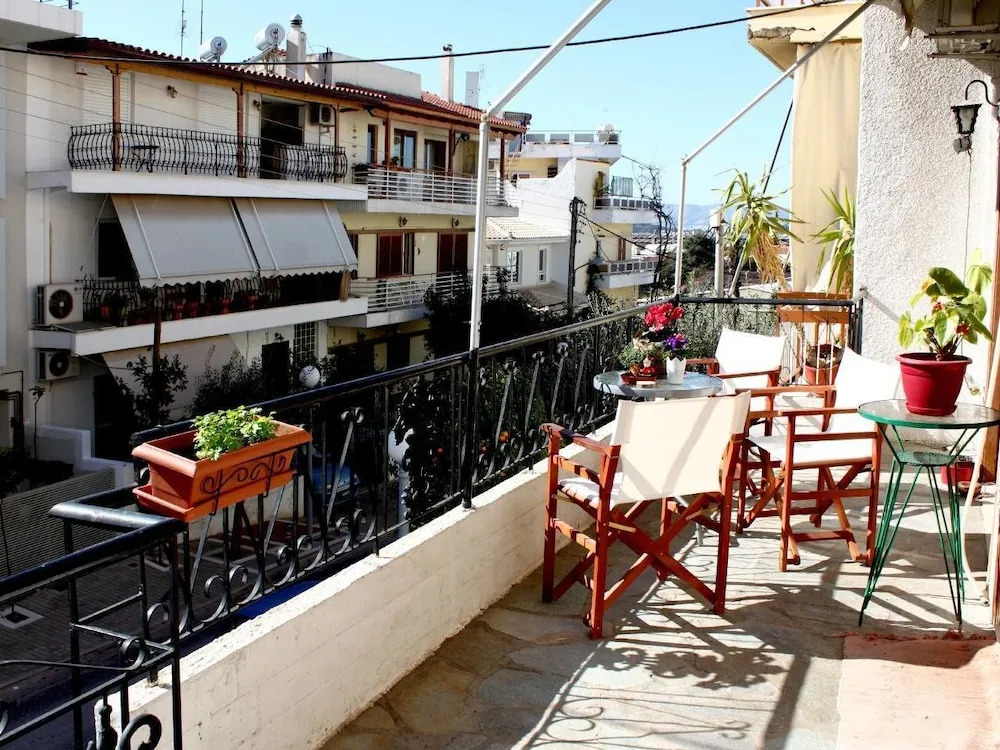 Sweet stone apartment in Imittos