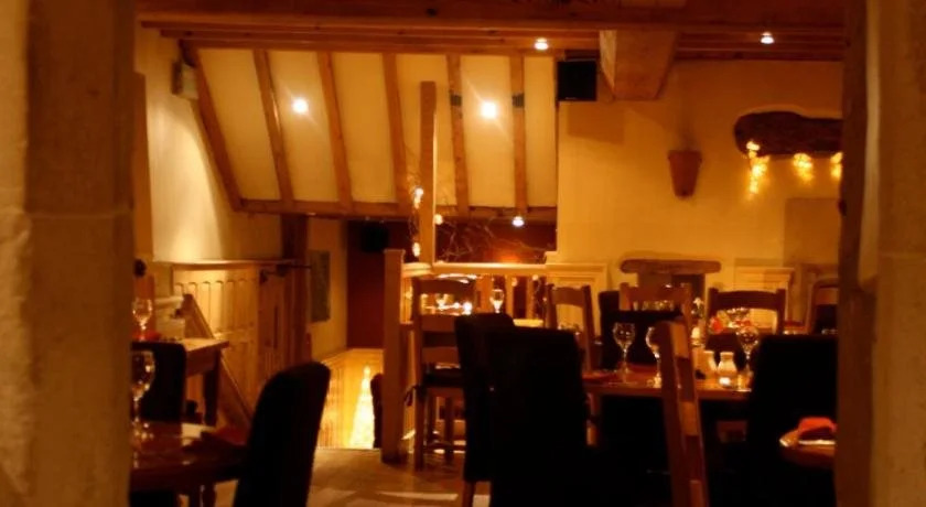 The Thatched Cottage Inn