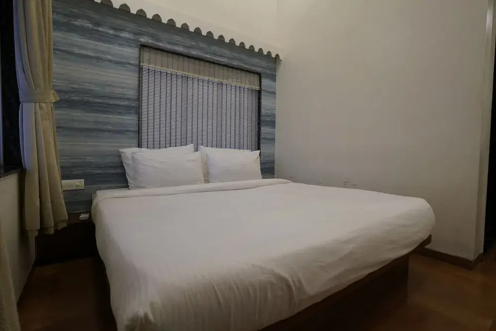 Siddhant Hill Resort