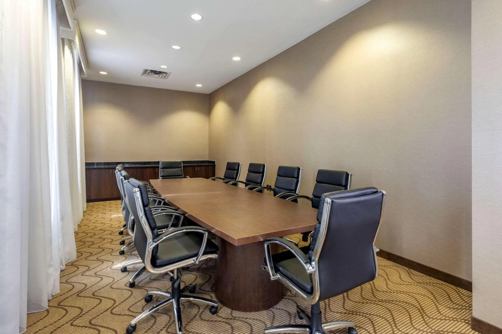 Comfort Inn DFW North-Irving