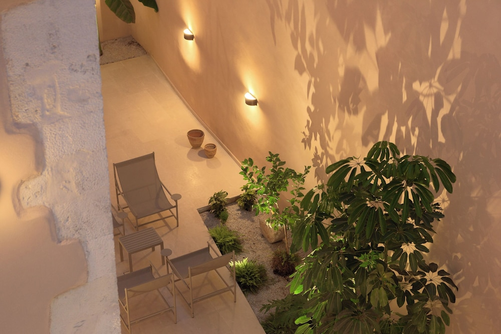 Moshoviti Residence