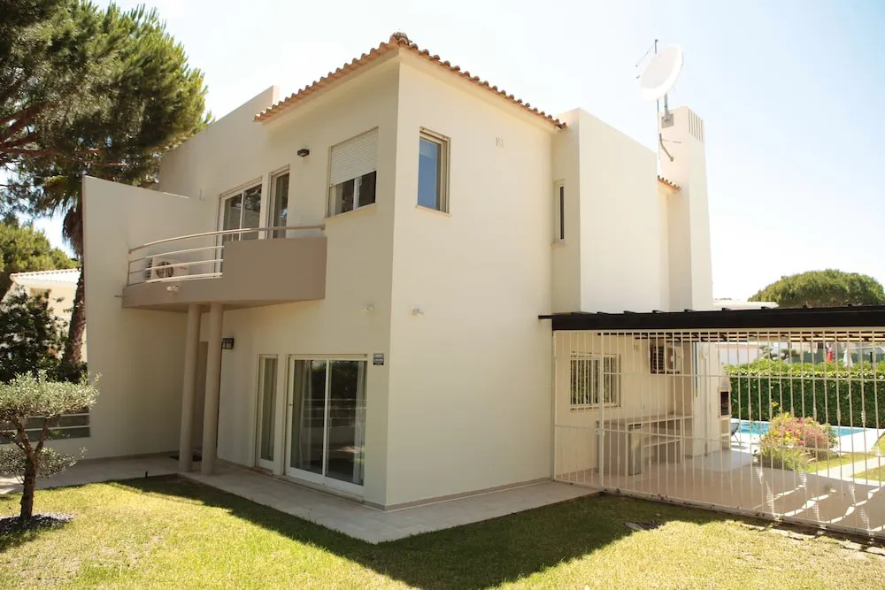 Villas by Cascatas