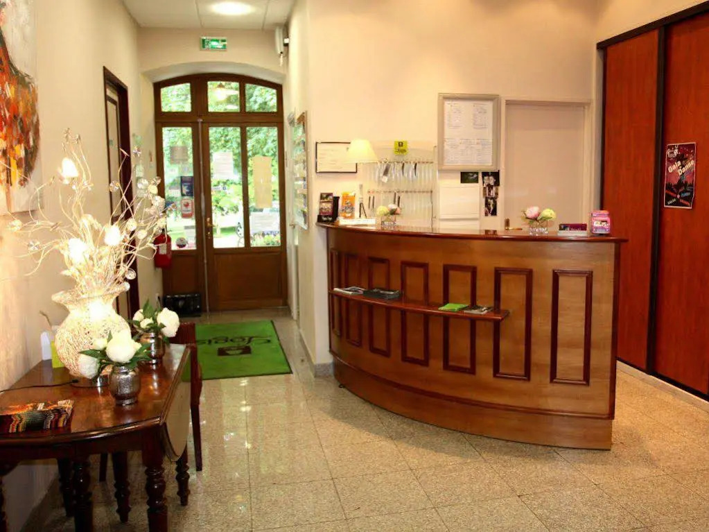 Logis - Hotel Restaurant du Parc