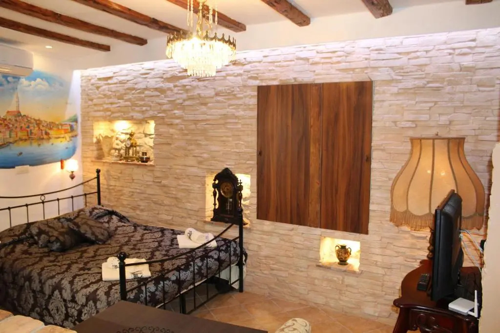 Rooms da Angelica old city 2