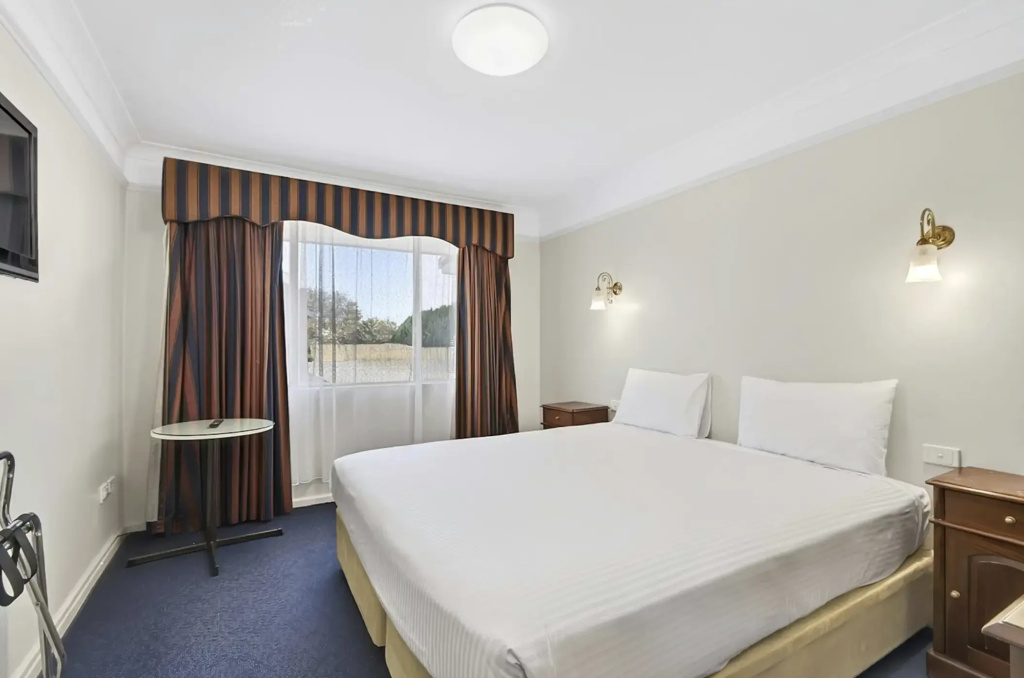 The Clifton Motel