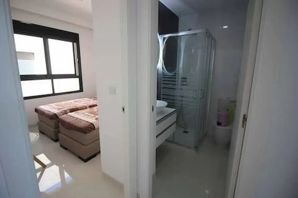 Stylish Apartment Near the Coast