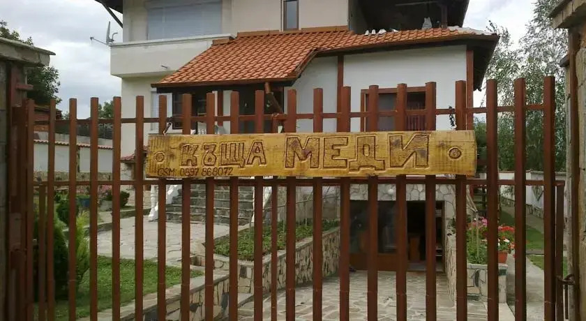 Medi Guest House