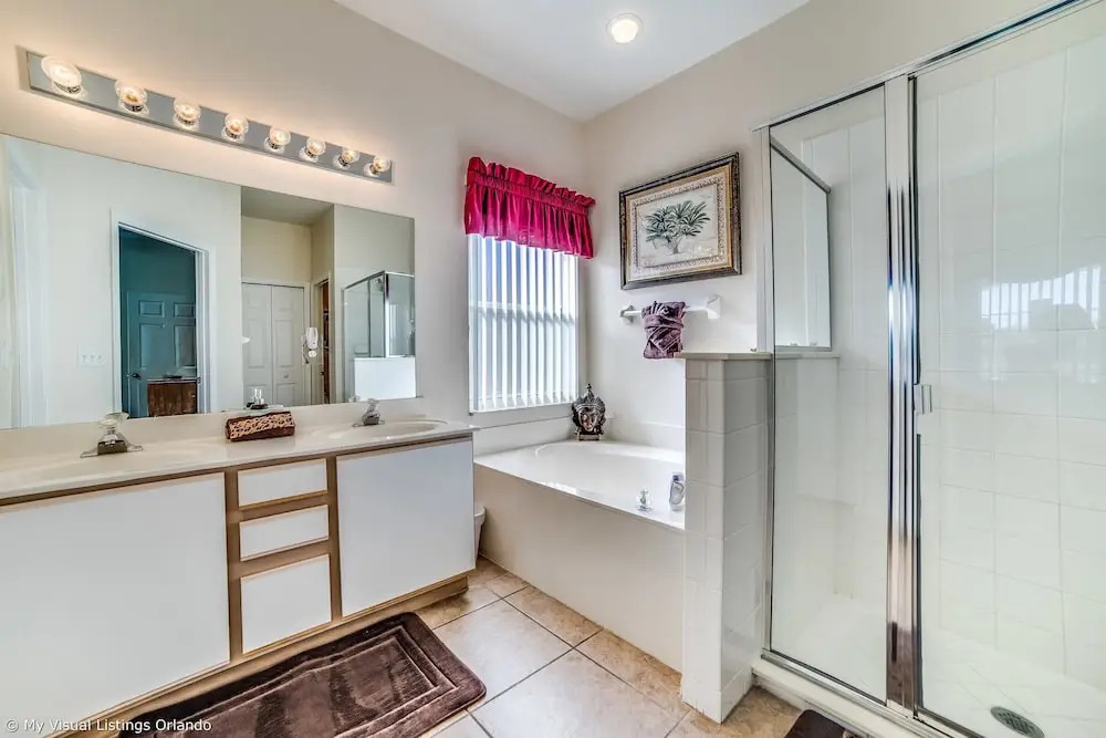 Lovely Lake Front Pool Home With CDC Cleaning Standards, Game Room #5hl252
