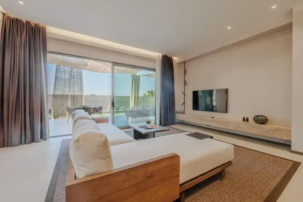 Silence Villas