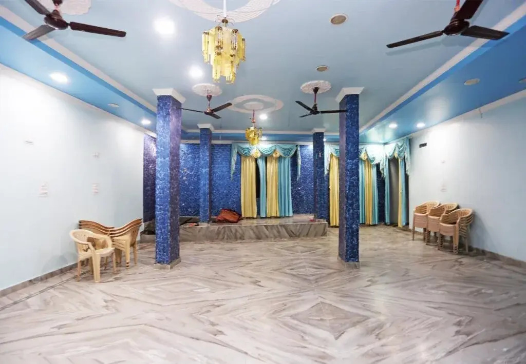 Hotel Shikhar & Restaurant