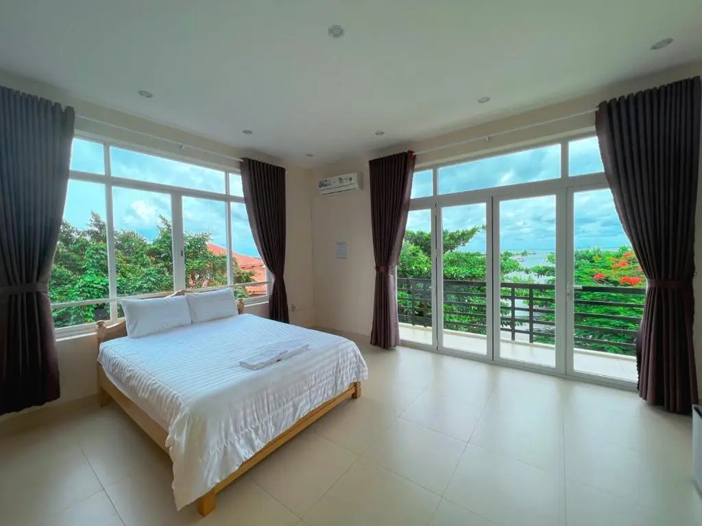 Hanh Phuc Hotel