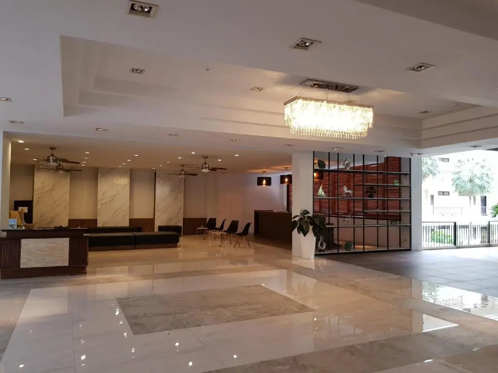 Отель Wongamat Privacy Residence