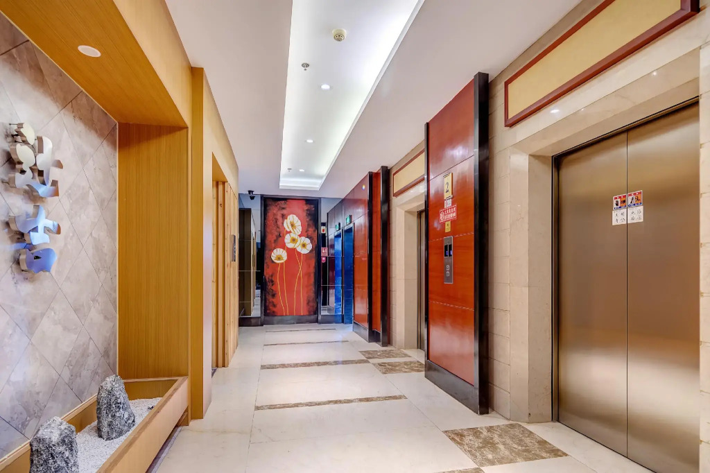Rezen Hotel Fortune Jiaxing