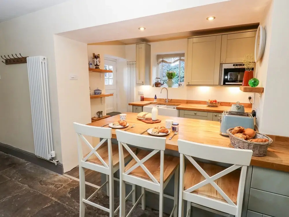 Hope View House