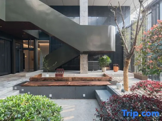 Wuyu Sky Garden Hotel (Yangjiaping,MixC Branch,Chongqing)