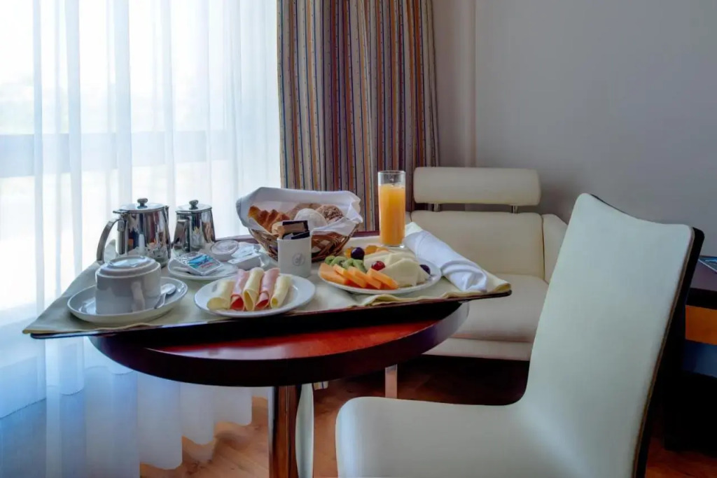 VIP Executive Santa Iria Hotel