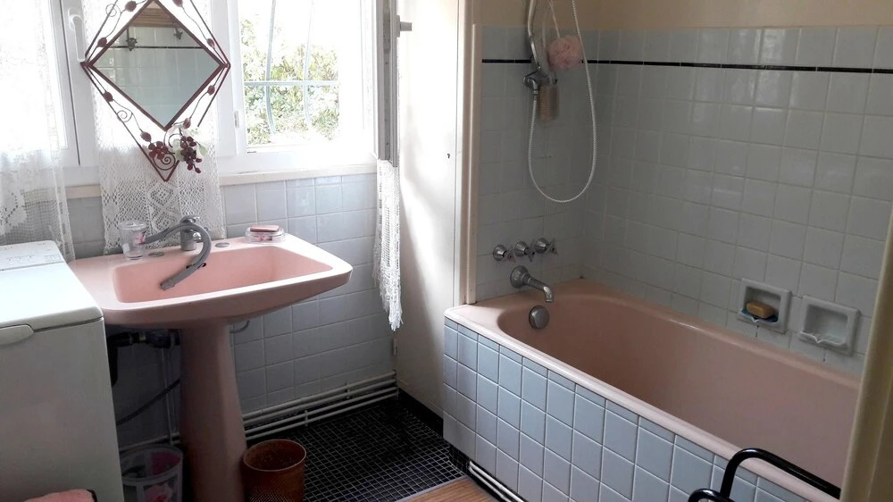 Villa With 3 Bedrooms in Saint Ayguf, With Wonderful sea View and Encl