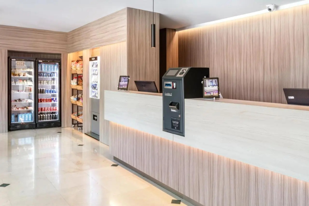 B&B HOTEL Madrid Aeropuerto T4