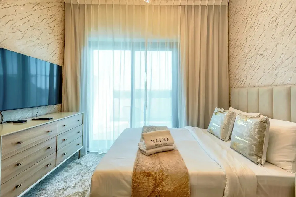 Nasma Holiday Homes - Azizi Riviera 46