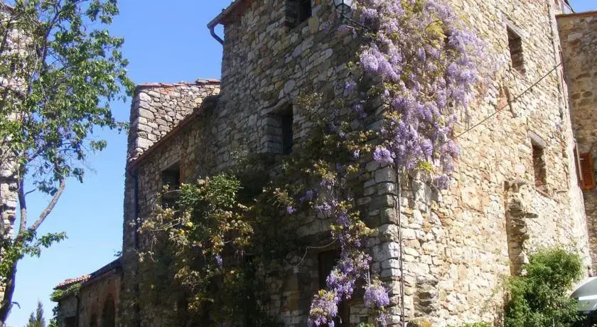 Castello di Cennina