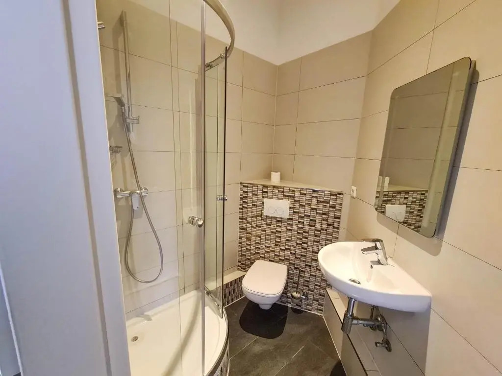 Homesuites Apartments