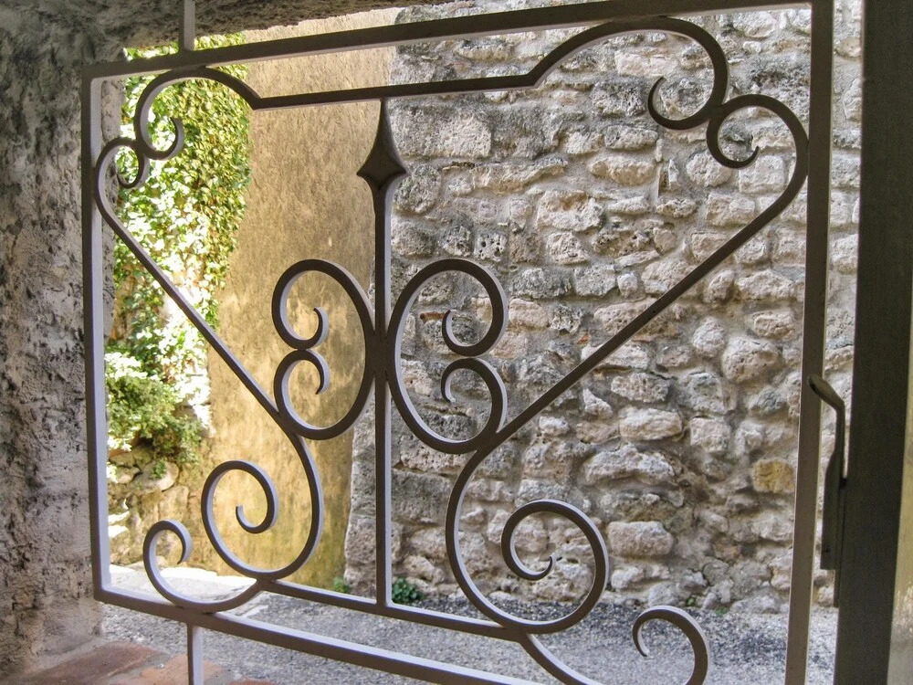House With one Bedroom in La Garde-adhémar, With Furnished Terrace and