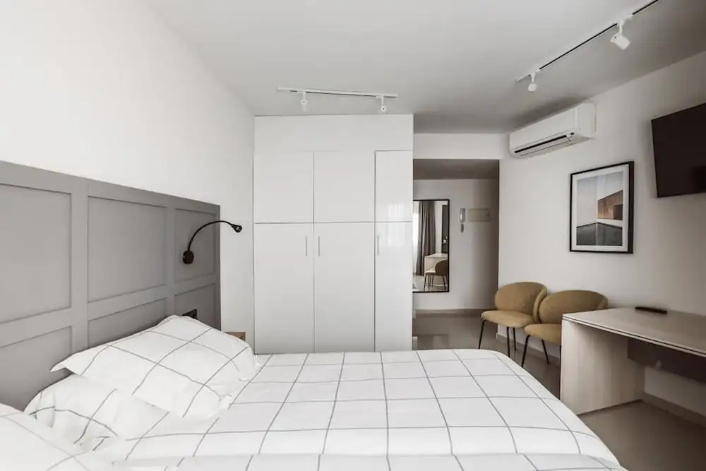 Chamberi Business Studio