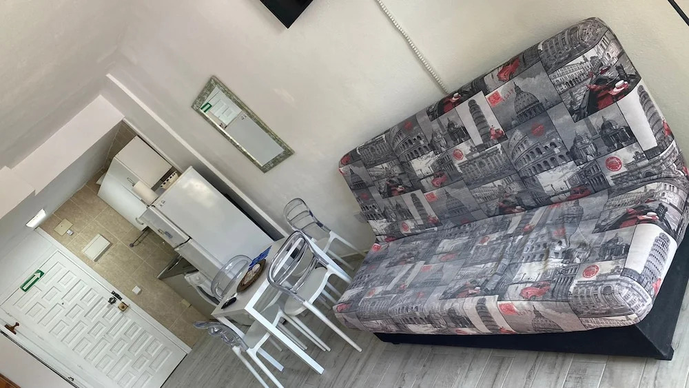 Apt In Benal Beach Resort, Wifi, 100m From Beach