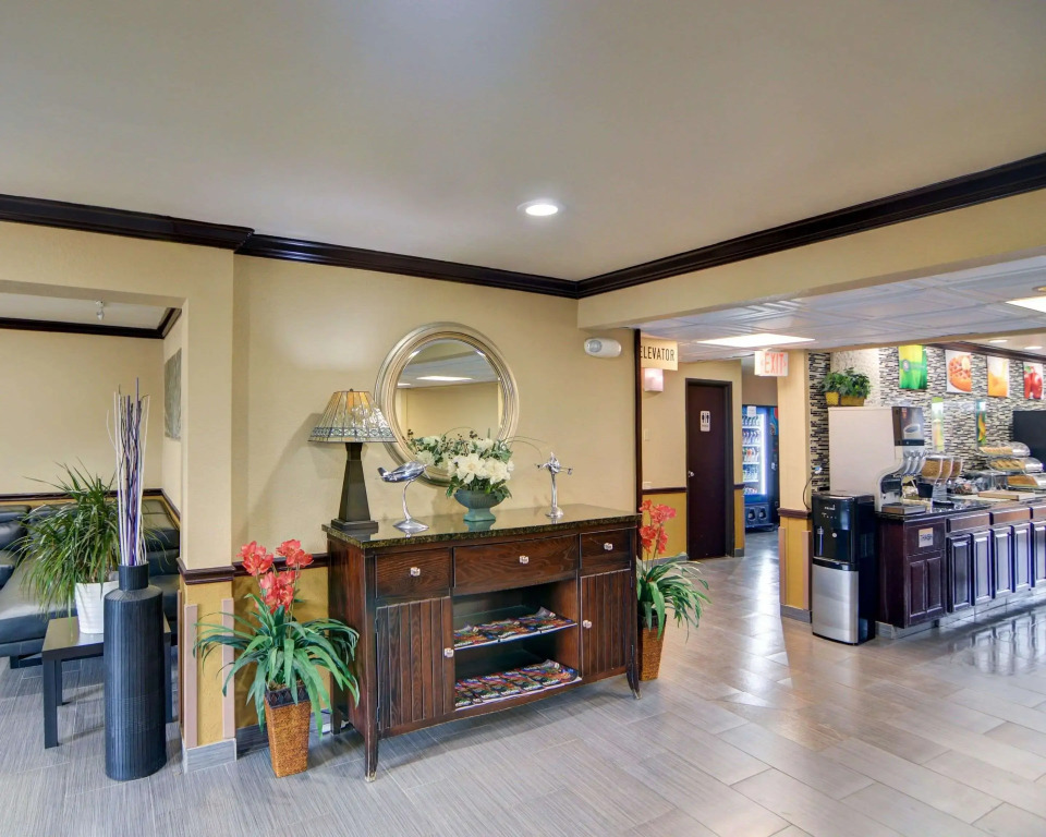 Quality Inn DFW Airport North