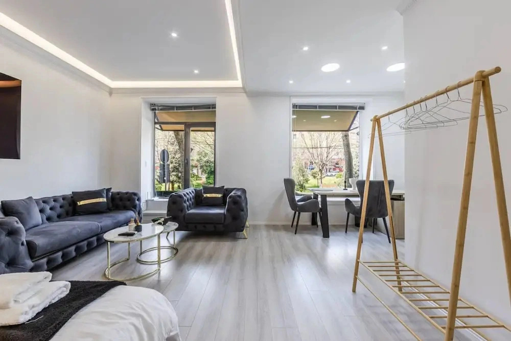 Central Comfy Spot Studio for 2 With Wi-fi