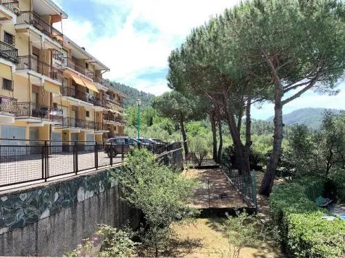 Flat 2 Bedrooms 1 Bathroom - Piazza