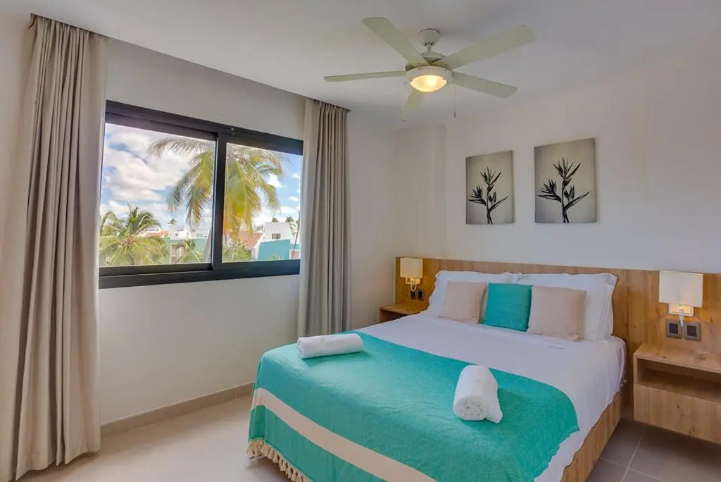Private Picuzzi in New Penthouse Los Corales, 403