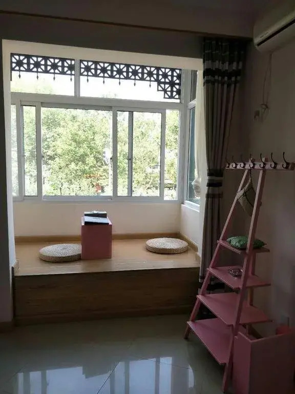 Cong qing haijingyishujiudian