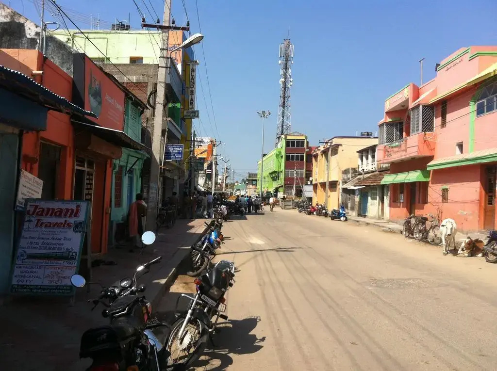 Saratha Yatri Nivas