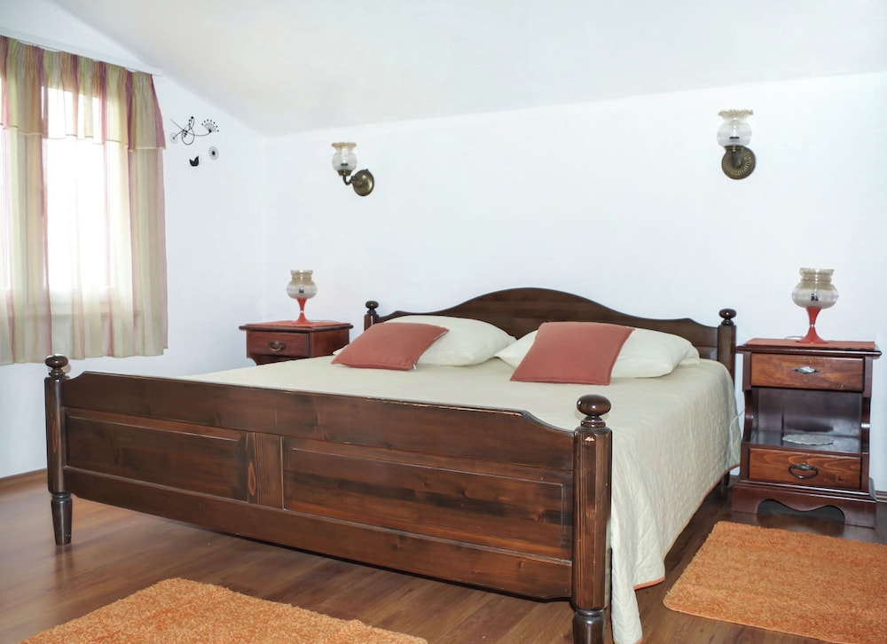 Apartments Nives