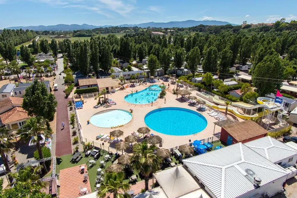 Bungalow With 2 Bedrooms in Fréjus, With Shared Pool and Furnished Garden - 8 km From the Beach