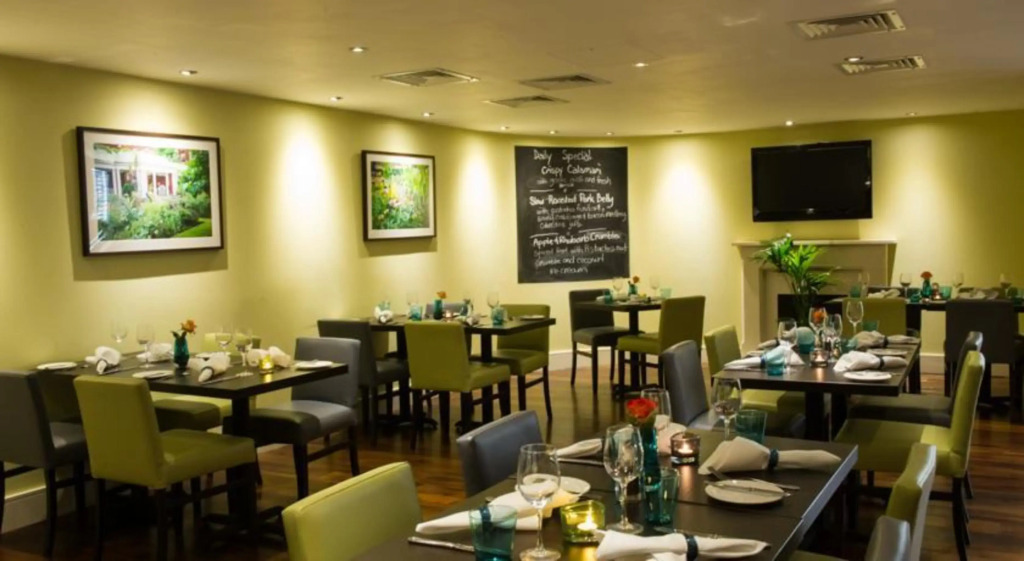 Dolphin House - Serviced Apartment Living In London