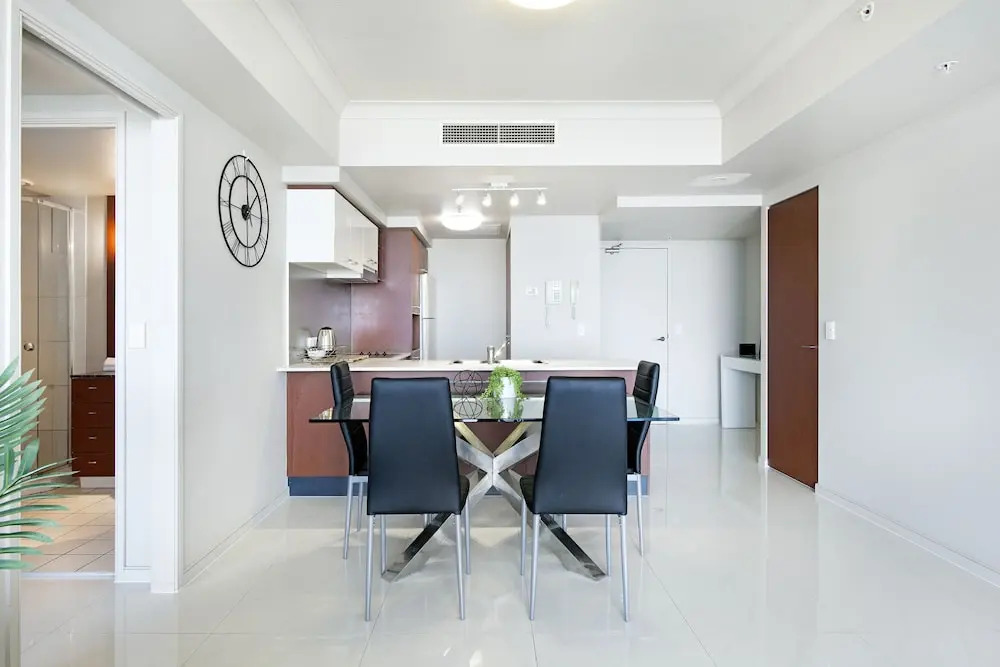 Chevron Renaissance 2 Bedroom Apartment